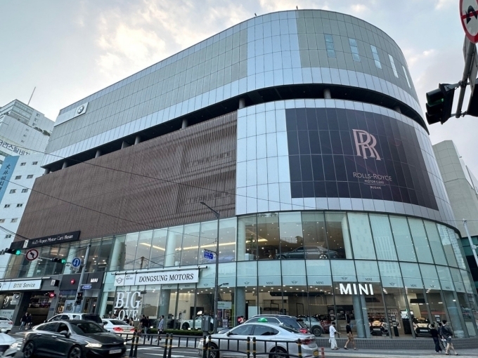 _MINI 동성모터스 부산 전시장
