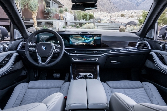BMW 뉴 X5 실내