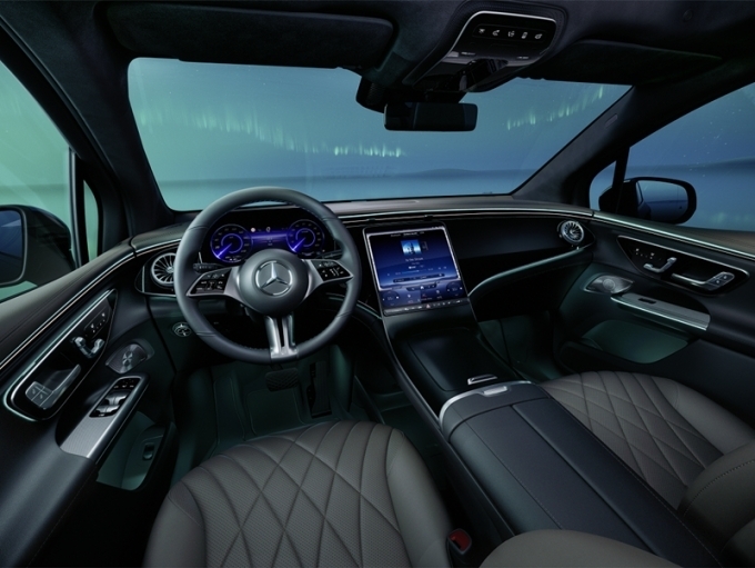 더 뉴 EQE SUV 인테리어