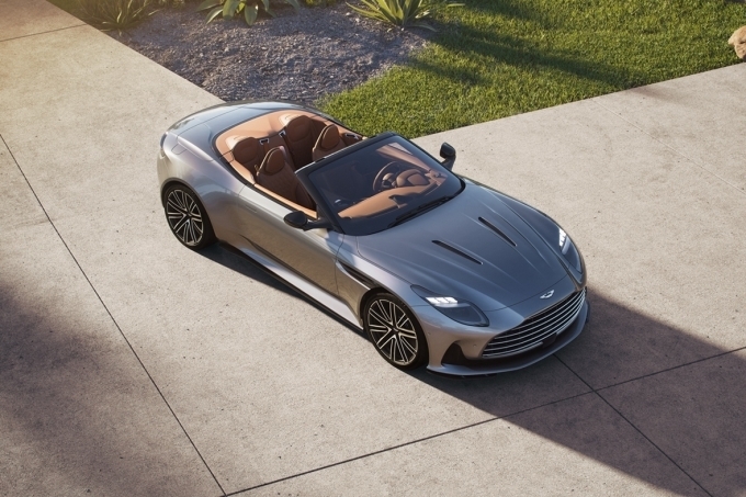 DB12 볼란테