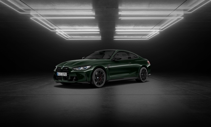 BMW M4 컴페티션 스페셜 에디션 브루스터 그린