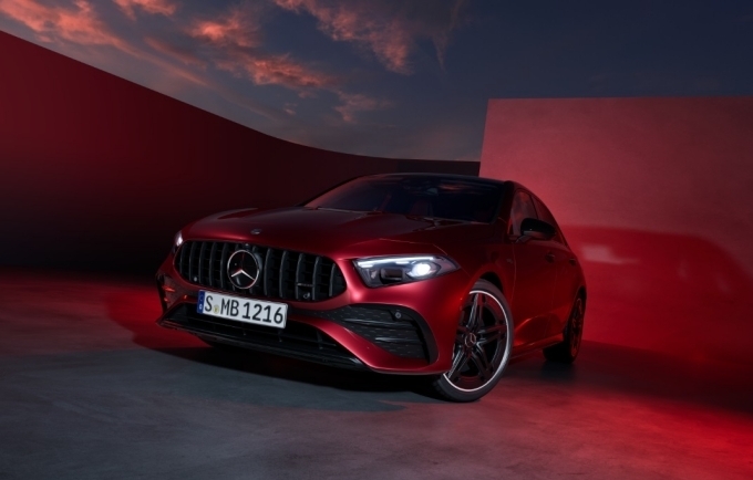 더 뉴 메르세데스-AMG A 35 S 4MATIC 세단