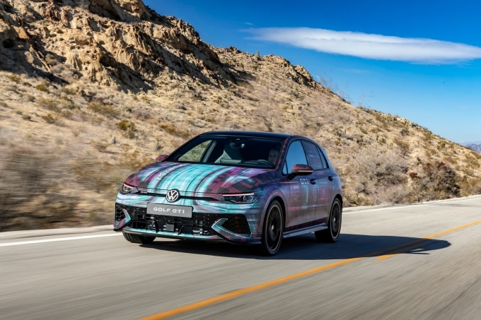 2024 CES 골프 GTI