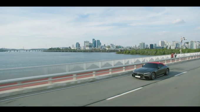 메르세데스-AMG SL 63 4MATIC+