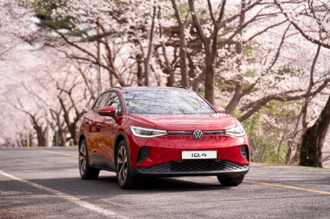 순수 전기 SUV ID.4.