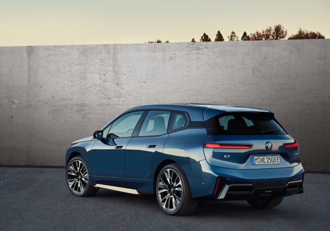 BMW 뉴 iX xDrive60