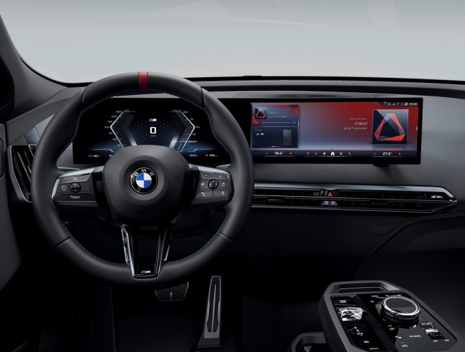 BMW 뉴 iX M70 xDrive 실내