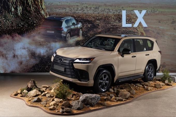 렉서스 플래그십 SUV ‘디 올 뉴 LX 700h’ 5인승 오버트레일