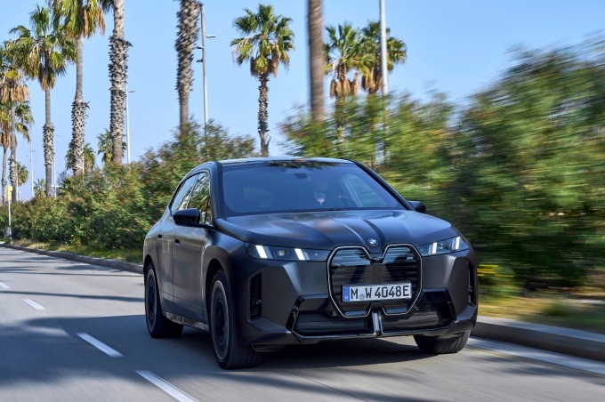 BMW 뉴 iX M70 xDrive
