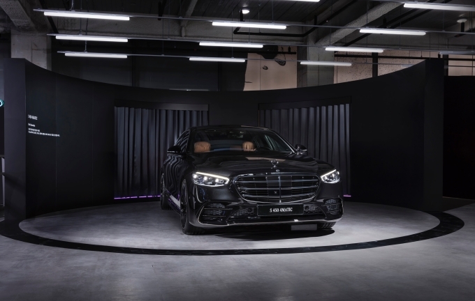 S 450 4MATIC 스탠다드 휠베이스 나이트 에디션