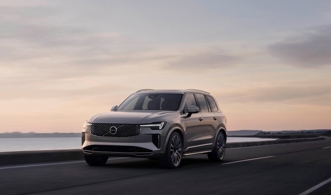 볼보 XC90