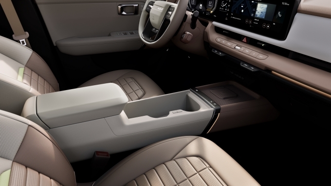 디 올 뉴 셀토스 실내