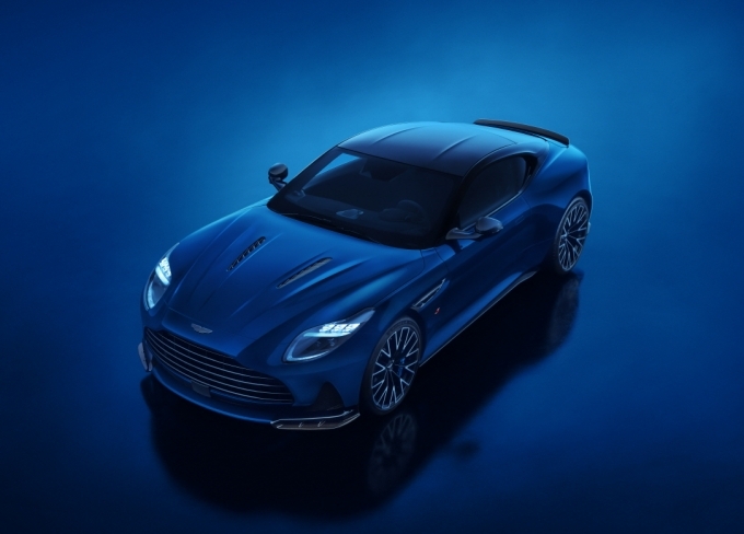 애스턴 마틴 DB 12 S